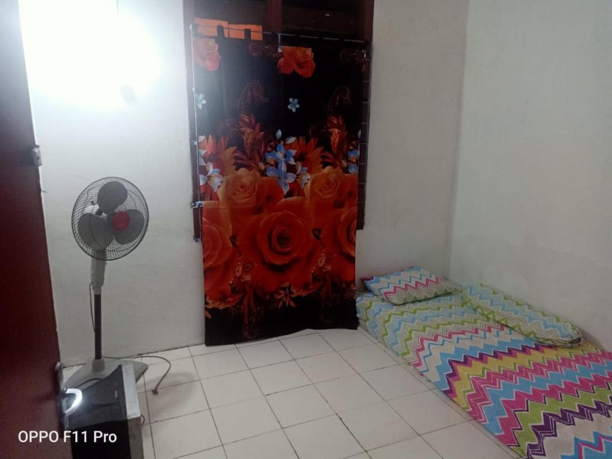 Tambak Bayan Guesthouse Kejayan Extérieur photo